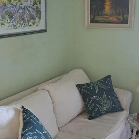 公寓 Frais Et Bien Oriente Confortable Joli Phannie Proche Cure