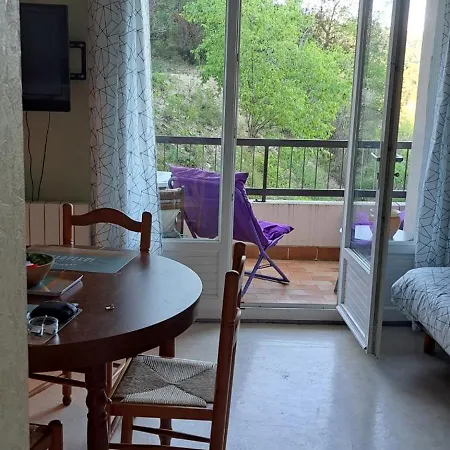 Appartement Studio Phannie Libre 28 Aout Au 5 Septembre Et Apres 24 Octobre Base Ideale Cure A 50M Parking Wi-Fi
