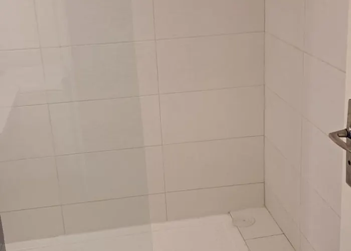 Dernieres Disponibilites Phannie Libre Apres 24 Octobre Jusque Fin Des Cures Base Ideale Confort Jolie Vue Cures 50m Parking *