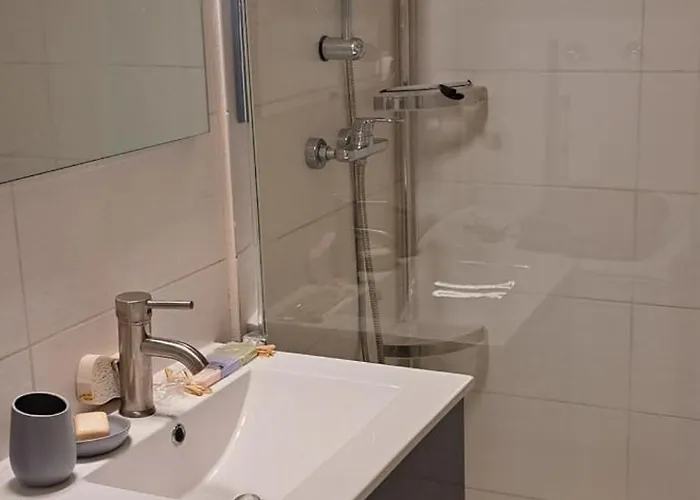 Διαμέρισμα Dernieres Disponibilites Phannie Libre Apres 24 Octobre Jusque Fin Des Cures Base Ideale Confort Jolie Vue Cures 50m Parking Amélie-les-Bains-Palalda